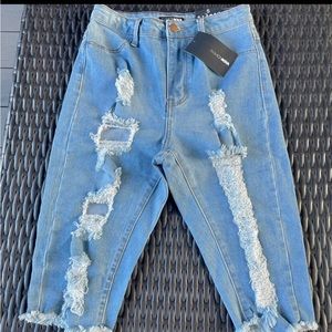 Fashion nova jean capris